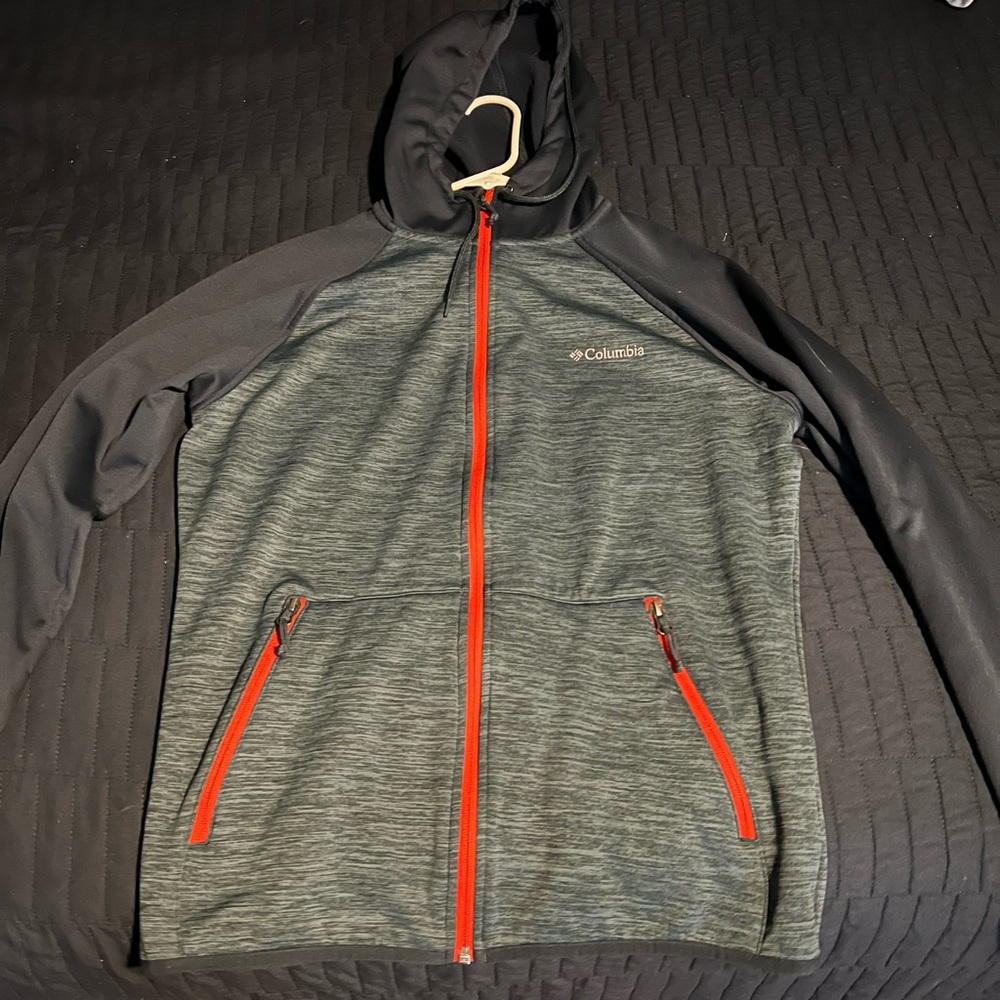 Columbia zip up